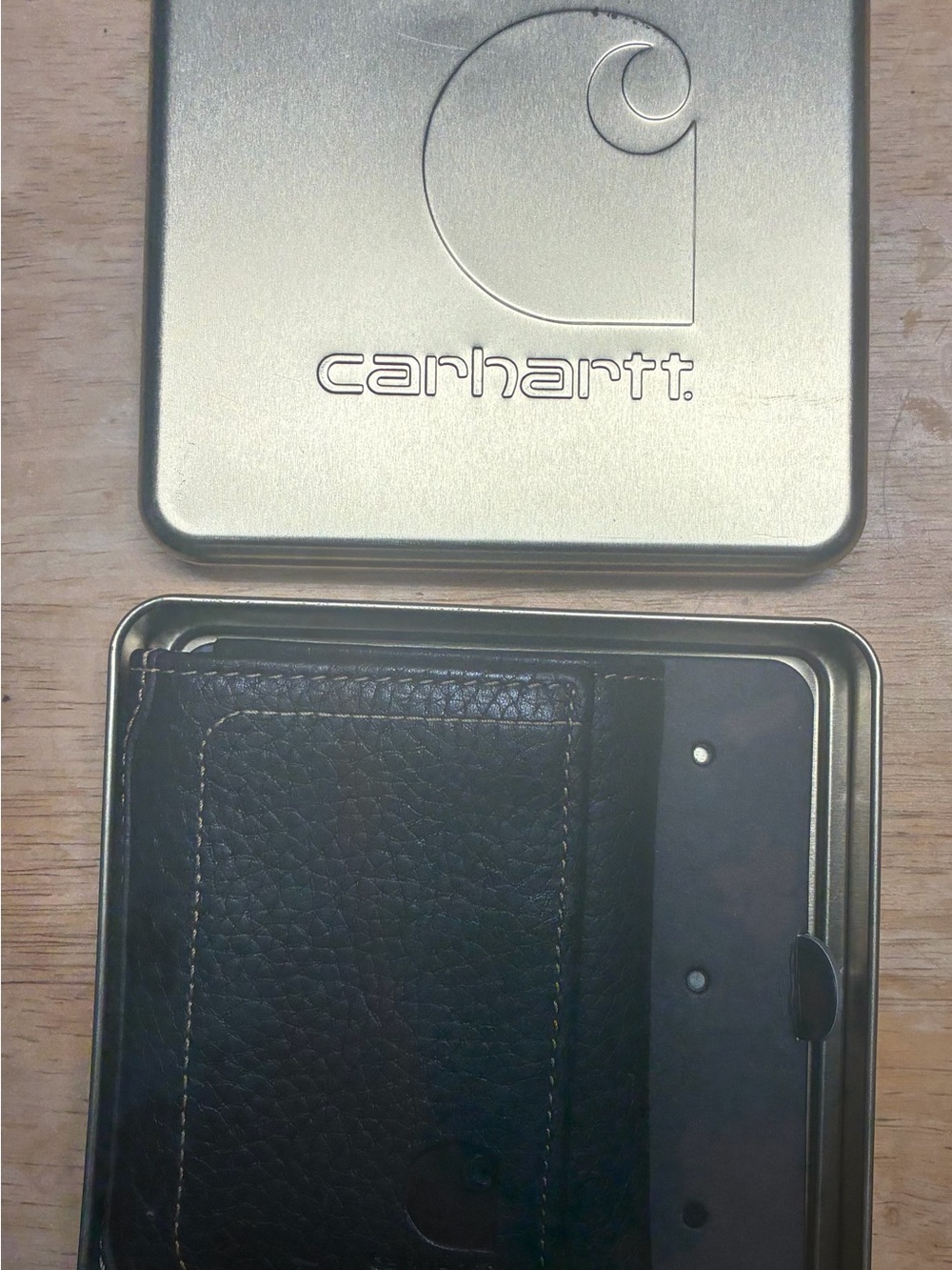 Carhartt Men’s Leather Bifold Wallet Brown Black Genuine Leather w/ Original Tin